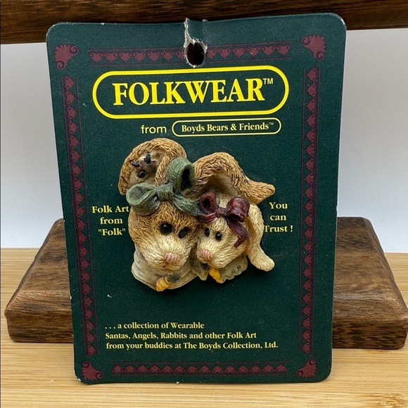 Boyds Bears Jewelry - Boyds Bears Folkwear Alice & Emily Friendship Brooch Pin